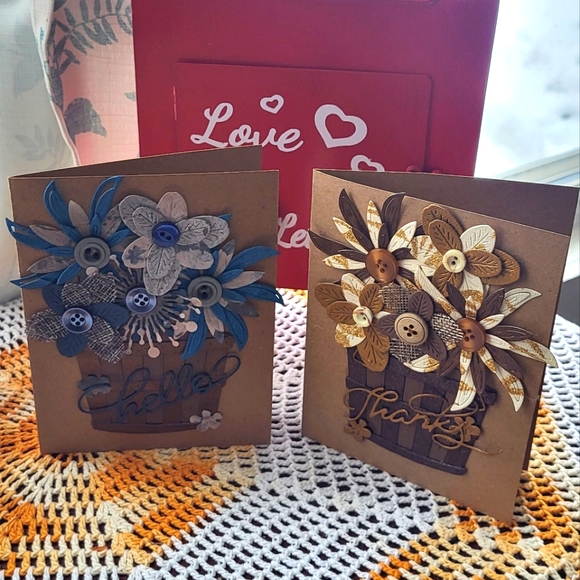 2 handmade writing cards - Picture 1 of 3